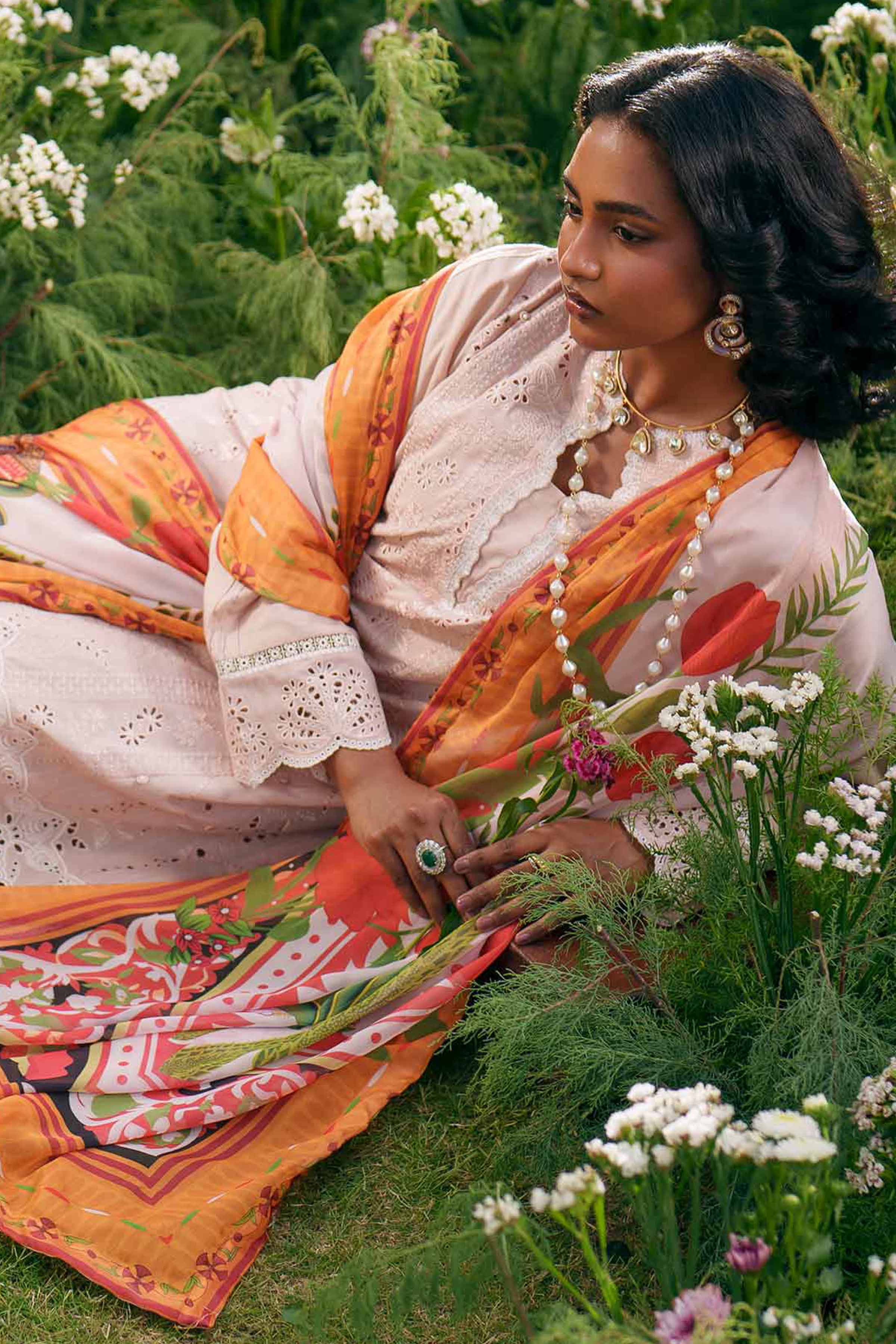 3 Piece - Embroidered Suit - PE26-289