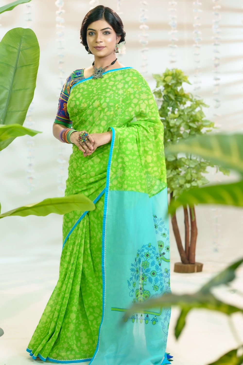 Tia Paste Half Silk Saree with Screen Print & Embroidery