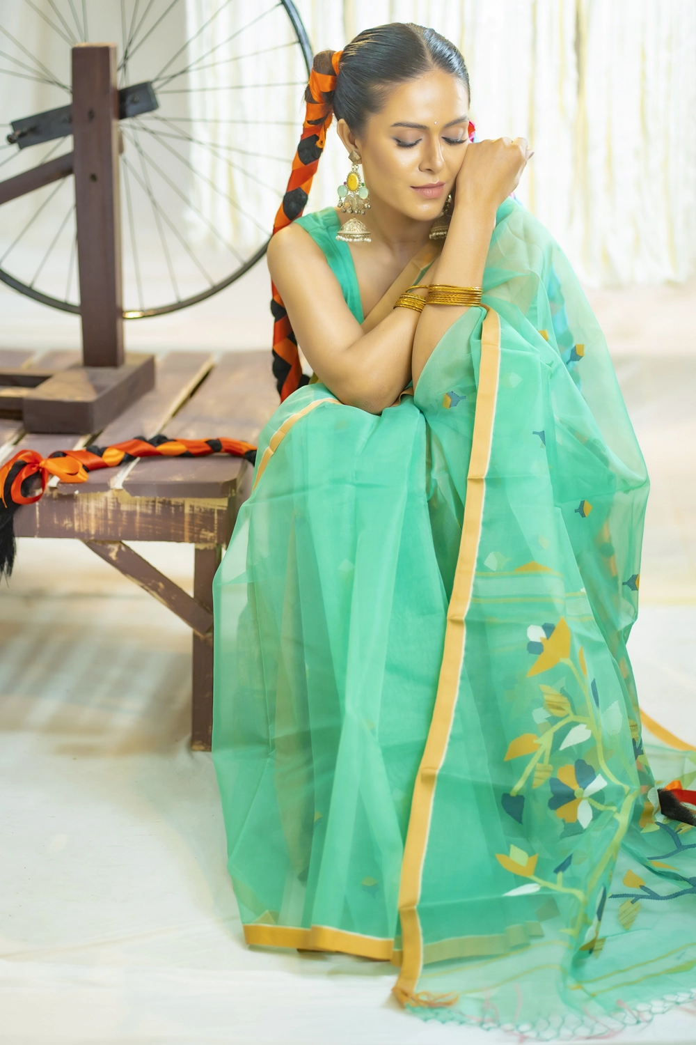 Elegant Multi Color Silk Handloom Saree for Festive Occasion Wear