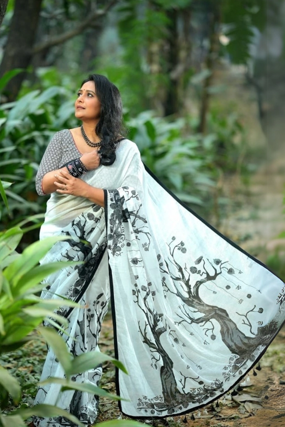 Off White Half Silk Screen Print Saree