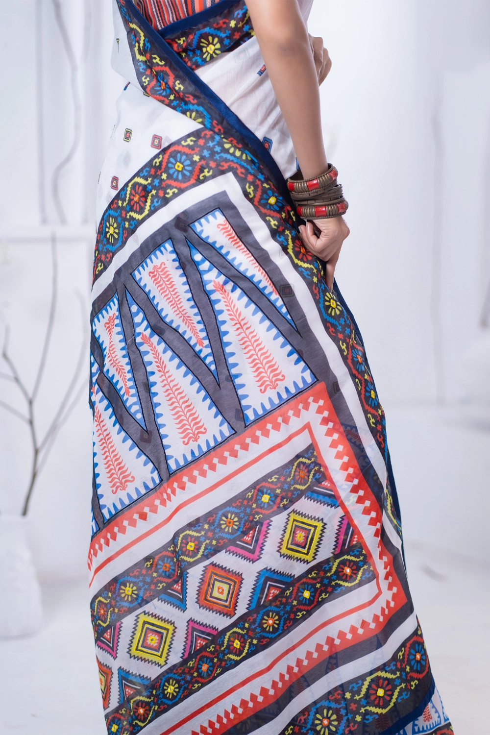 White Half Silk Embroidered Industrial Print Saree — makes it comfortable for extend Saree Luméora Bangladesh