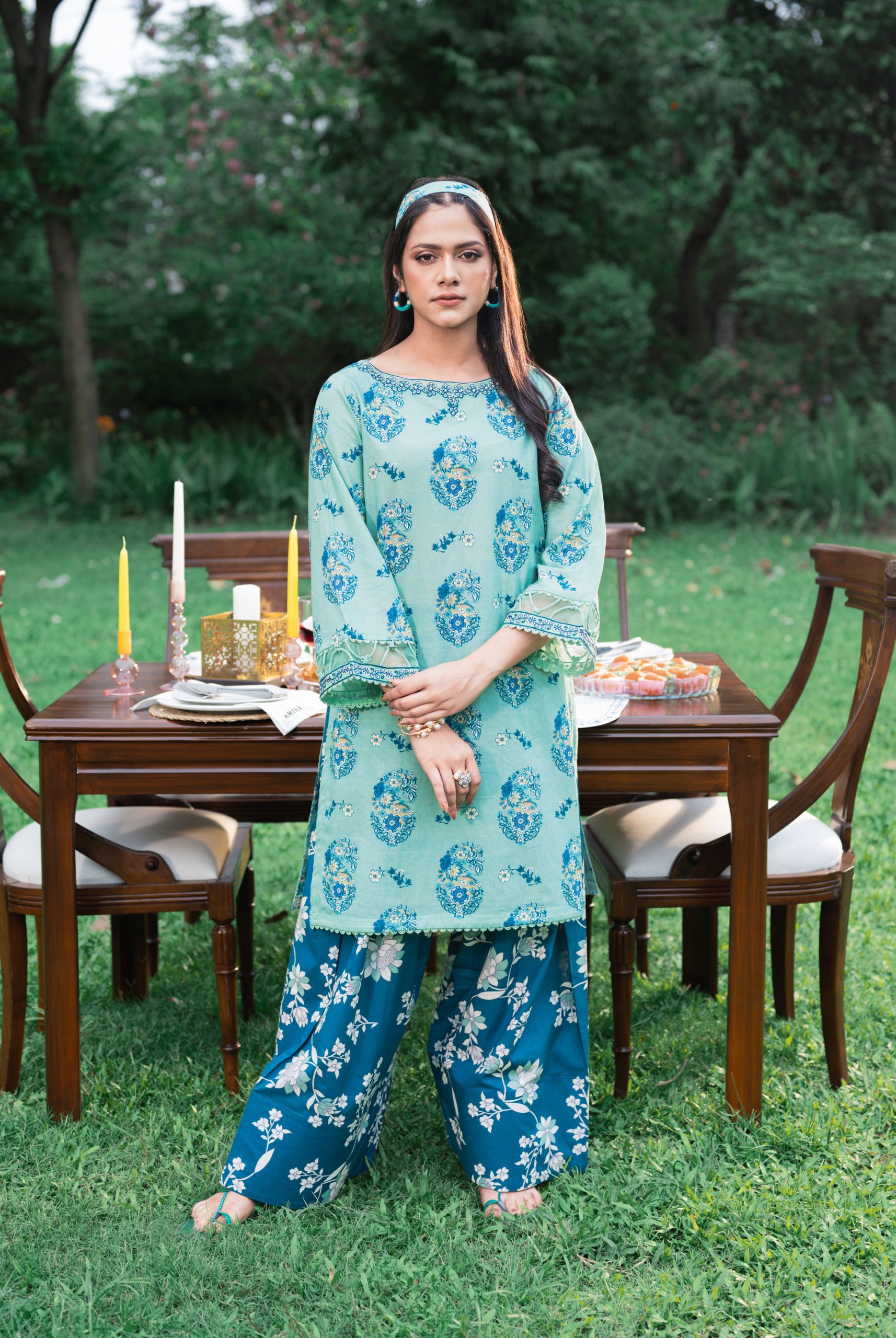 Marina (2 PC)