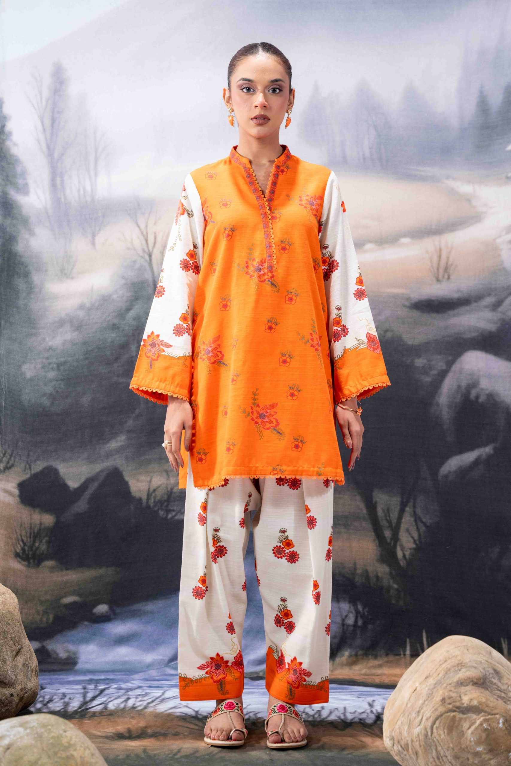 Della (2 PC) — is gentle on your skin Salwar Kameez Luméora Bangladesh